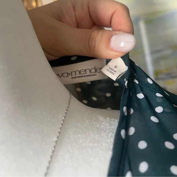 New York and Company Dressed designed by Eva Mendes - Picture 5 of 6